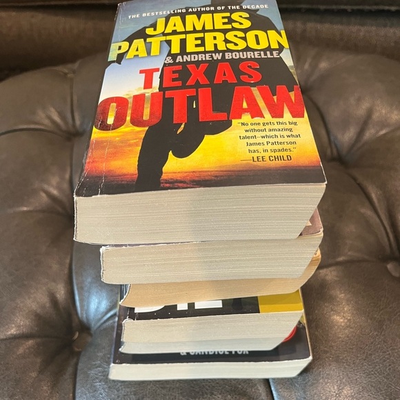 Lot of Six James Patterson Books in Paperback - Picture 1 of 9